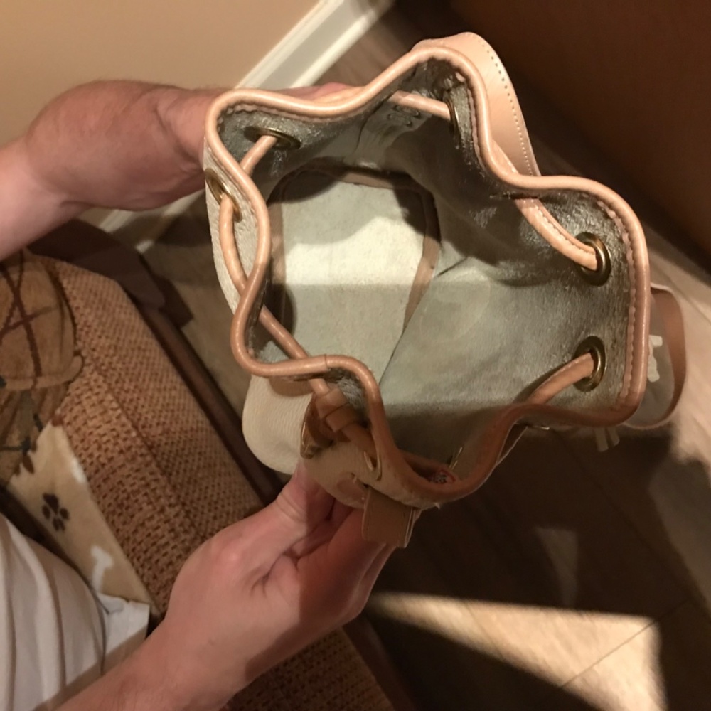 Dooney & Bourke mini bag - Picture 3 of 4
